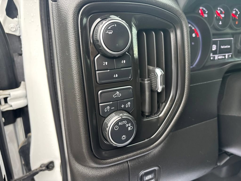 Used 2023 Chevrolet Silverado 2500 Custom w/ Custom Convenience Package AWD/4WD image 21