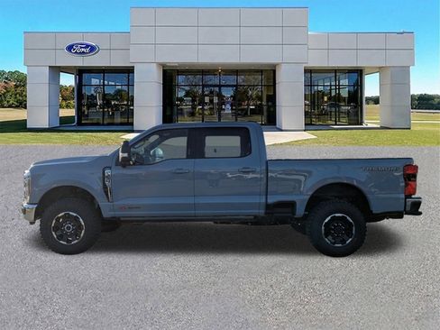 New 2026 Ford F350 Lariat w/ Tremor Off-Road Package AWD/4WD image 7