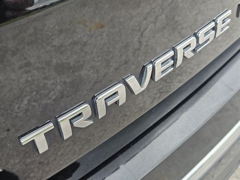 Used 2023 Chevrolet Traverse High Country w/ LPO, Floor Liner Package AWD/4WD image 12