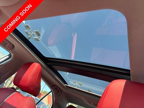 Used 2019 Toyota Camry XSE FWD image 3