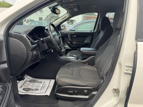 Used 2015 GMC Acadia SLE AWD/4WD image 11
