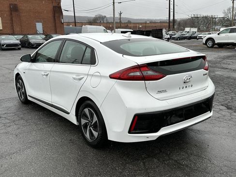 Used 2019 Hyundai Ioniq SEL image 6