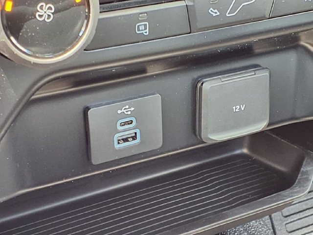 New 2025 Ford F250 XL w/ 360-Degree Camera Package RWD image 14