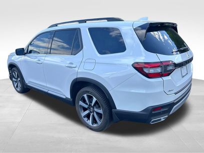 Used 2024 Honda Pilot Elite