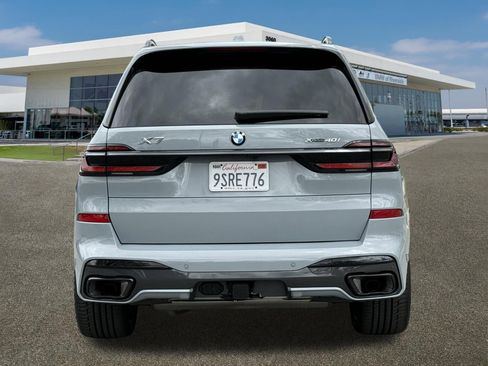 Certified 2025 BMW X7 xDrive40i w/ M Sport Package AWD/4WD image 9