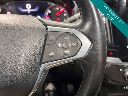 Used 2022 Chevrolet Traverse High Country image 10