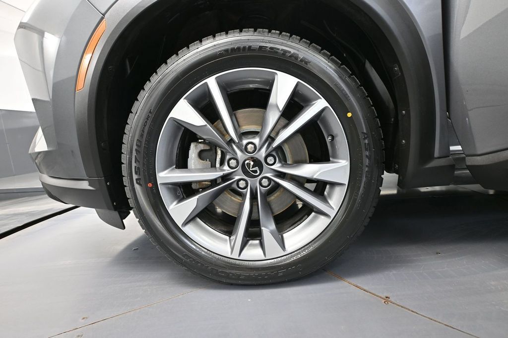 Used 2024 INFINITI QX60 Luxe AWD/4WD image 13