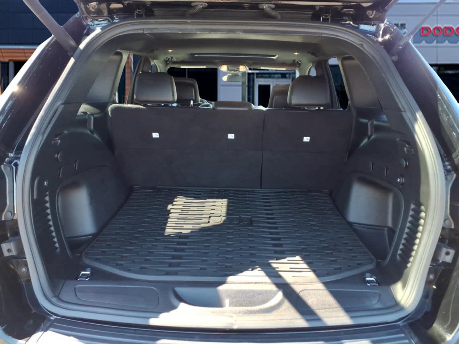 Used 2021 Jeep Grand Cherokee Limited AWD/4WD image 10