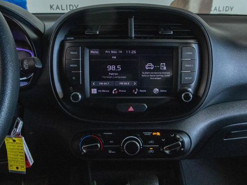 Used 2023 Kia Soul LX image 4