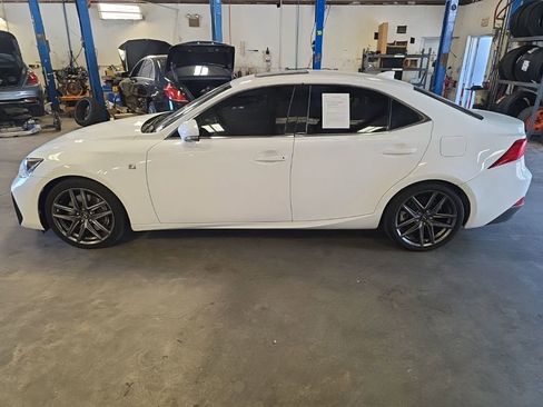 Used 2017 Lexus IS 350 F Sport w/ F Sport Package RWD image 2