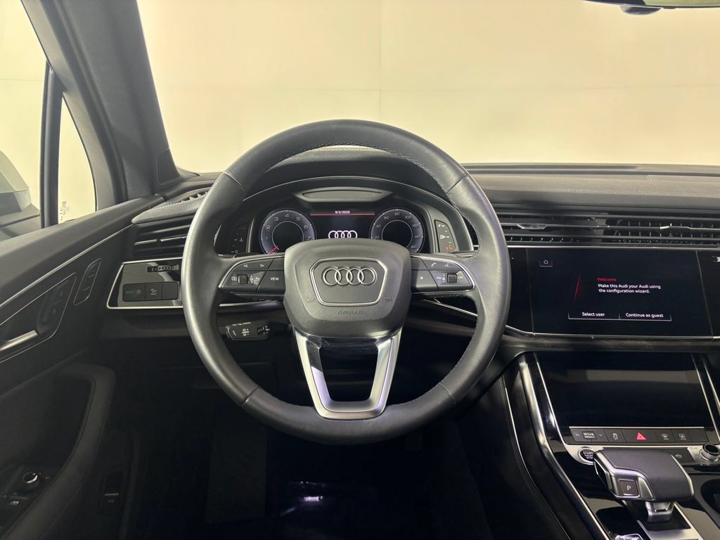 Used 2023 Audi Q7 2.0T Premium Plus w/ Premium Plus Package AWD/4WD image 13