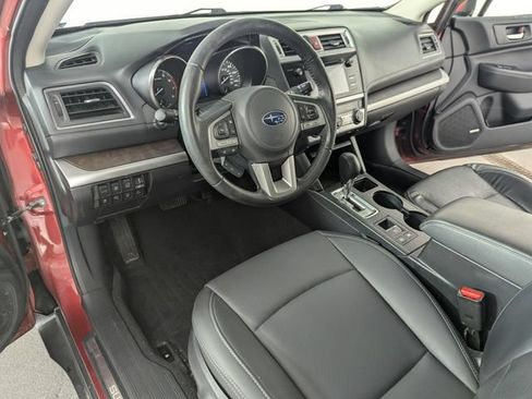 Used 2017 Subaru Outback 2.5i Limited AWD/4WD image 12