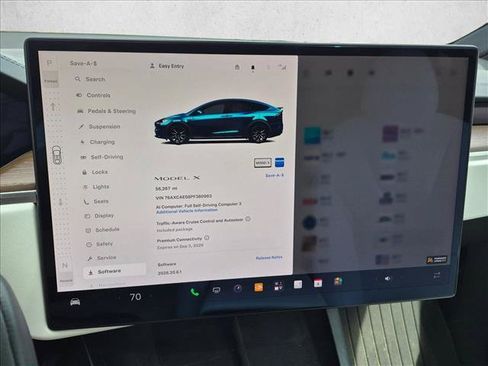 Used 2023 Tesla Model X AWD/4WD image 12