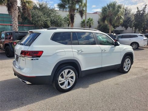 Used 2023 Volkswagen Atlas SE w/ Panoramic Sunroof Package image 15