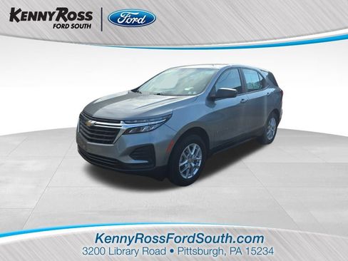 Used 2023 Chevrolet Equinox LS image 1