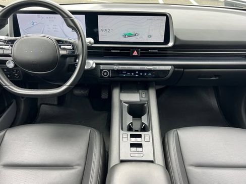 Used 2024 Hyundai Ioniq 6 SEL RWD image 17