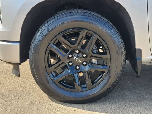 Used 2022 Chevrolet Silverado 1500 Custom RWD image 10