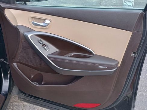 Used 2017 Hyundai Santa Fe Sport image 22