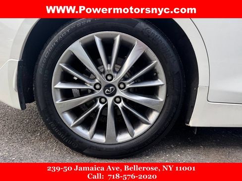 Used 2018 INFINITI Q50 Luxe w/ Essential Package (3.0T Luxe) AWD/4WD image 19