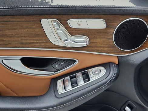 Certified 2020 Mercedes-Benz C 300 Sedan image 25