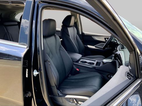 Used 2026 Acura MDX FWD w/ Technology Package image 9