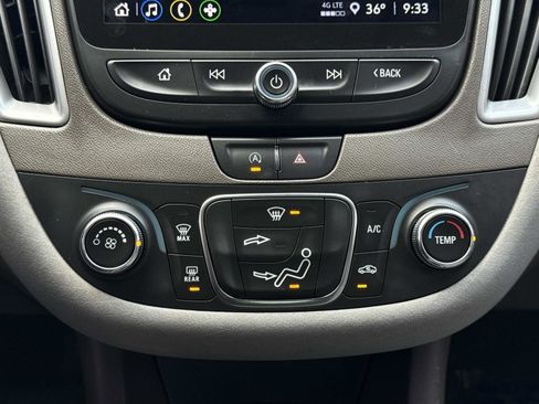 Used 2024 Chevrolet Malibu LS image 5