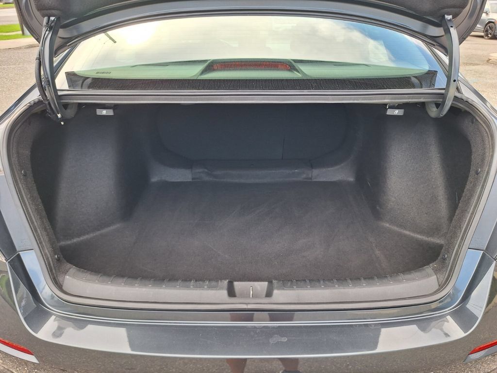 Used 2025 Honda Civic Sport image 24