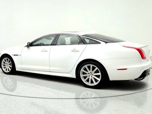 Used 2016 Jaguar XJ R-Sport AWD/4WD image 7