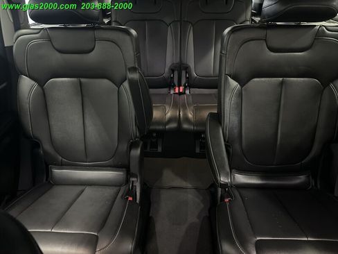 Used 2023 Jeep Grand Cherokee L Limited AWD/4WD image 30