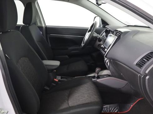 Used 2024 Mitsubishi Outlander Sport ES AWD/4WD image 17