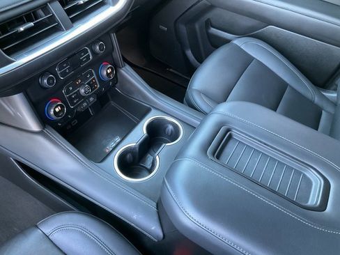 Used 2024 Chevrolet Tahoe Z71 w/ Luxury Package image 14