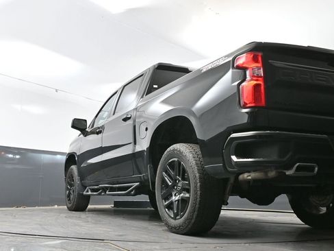 Used 2024 Chevrolet Silverado 1500 LT Trail Boss w/ LPO, Dark Essentials Package AWD/4WD image 31