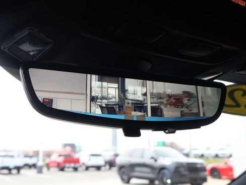 Used 2021 Chevrolet Corvette Stingray Premium Cpe w/ Z51 Performance Package image 40