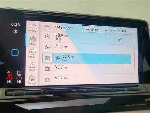 Used 2025 Volkswagen Atlas SEL Premium R-Line image 51