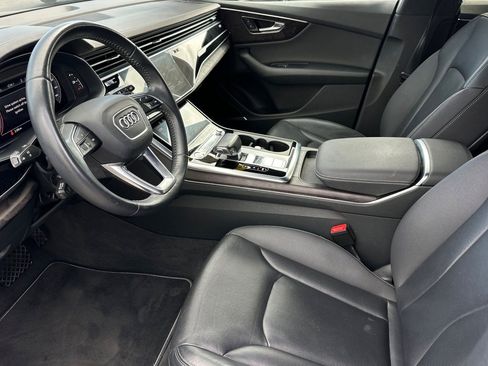 Used 2019 Audi Q8 Prestige w/ Towing Package image 9
