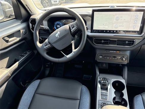 New 2025 Ford Bronco Sport Outer Banks w/ Sasquatch Outer Banks Package image 14