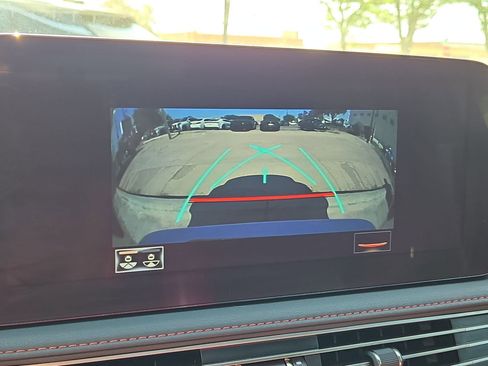 Used 2021 Lexus LS 500 F Sport w/ Accessory Package (Z1) AWD/4WD image 18