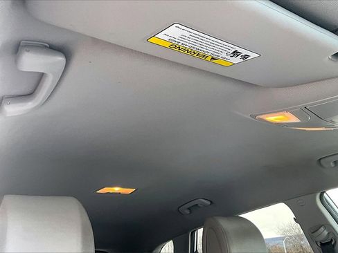 Used 2018 Hyundai Tucson SE w/ Cargo Package image 18