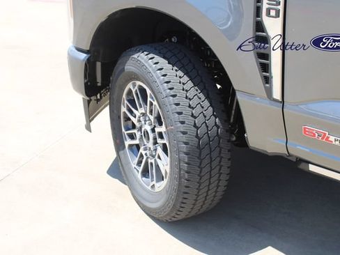 New 2026 Ford F350 Platinum w/ Platinum Plus Package AWD/4WD image 5