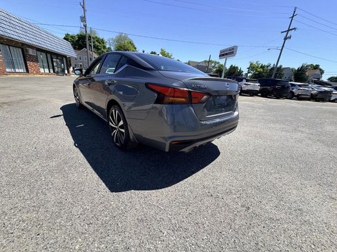 Used 2019 Nissan Altima 2.5 SR AWD/4WD image 23
