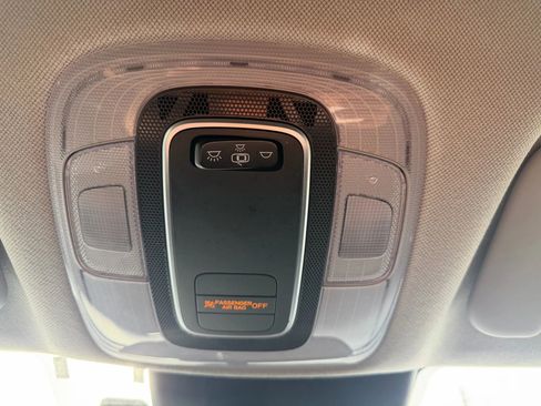 Used 2021 Hyundai Elantra SE image 22