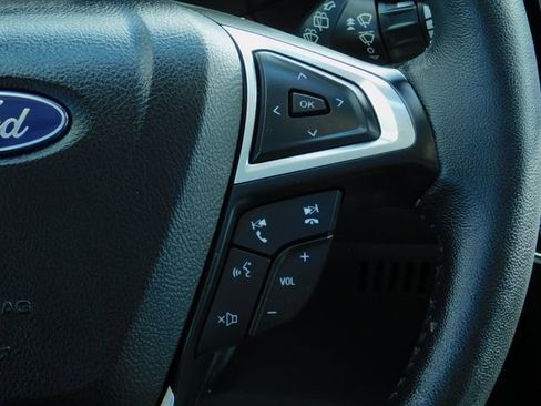 Used 2022 Ford Edge SEL w/ Convenience Package image 28