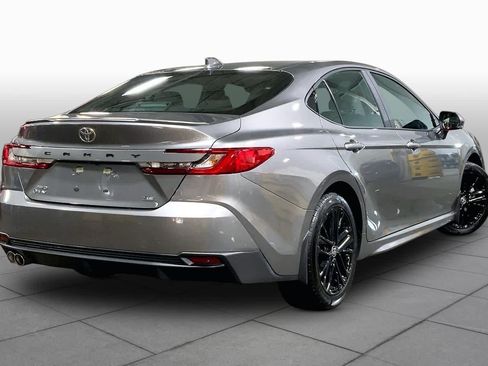Used 2026 Toyota Camry SE w/ Convenience Package AWD/4WD image 13
