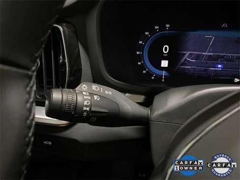 Used 2025 Volvo S60 B5 Core image 39