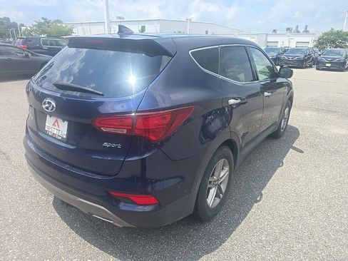 Used 2017 Hyundai Santa Fe Sport FWD image 5