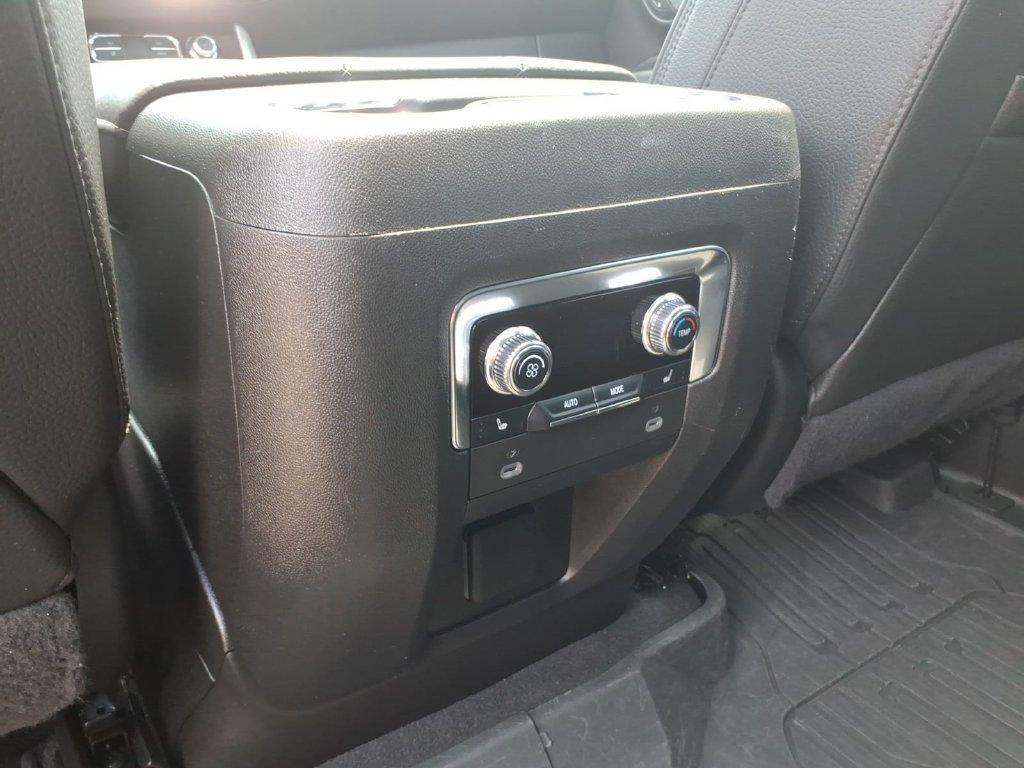 Used 2024 GMC Yukon Denali w/ Max Trailering Package AWD/4WD image 21