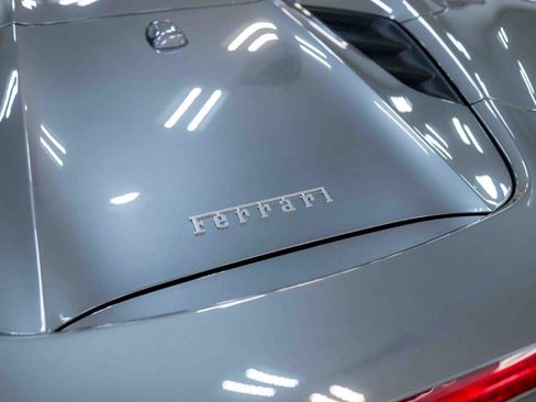 Used 2018 Ferrari 488 Spider image 27