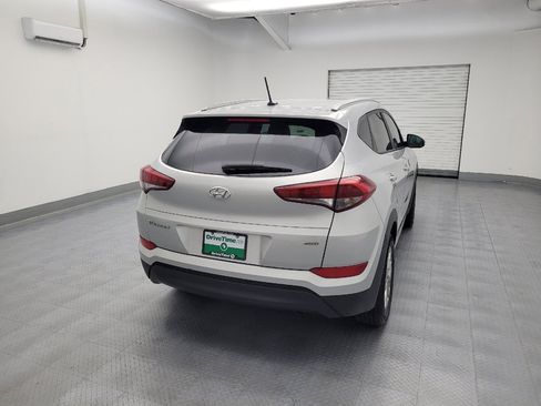 Used 2017 Hyundai Tucson SE w/ SE Popular Package 02 AWD/4WD image 7