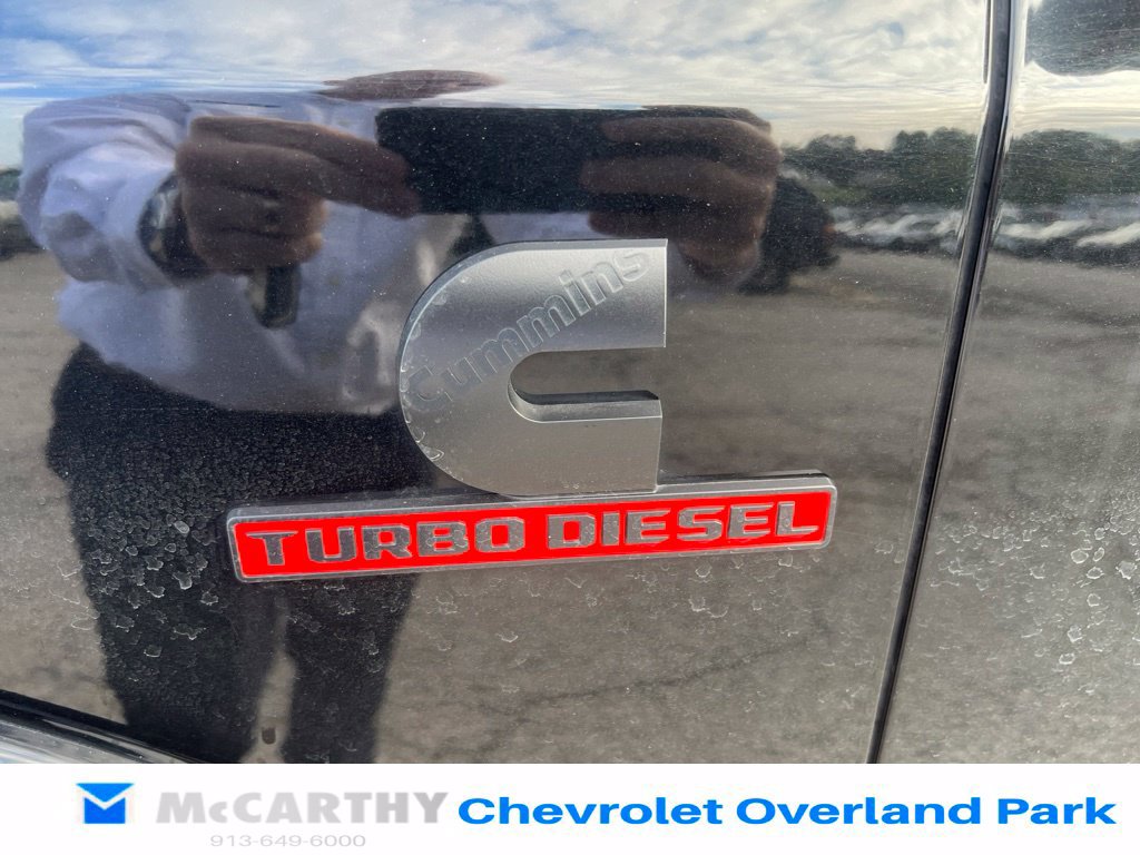 Used 2021 RAM 2500 Laramie w/ Night Edition AWD/4WD image 4