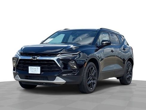 Used 2024 Chevrolet Blazer LT w/ Convenience Package FWD image 1